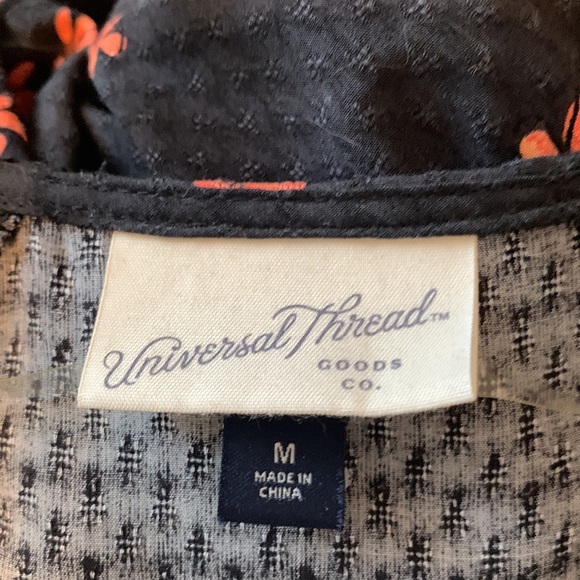 Universal Thread dress - Picture 3 of 4